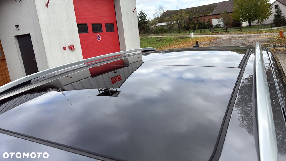 Volkswagen Touran 2.0 TDI BMT Highline DSG - 19