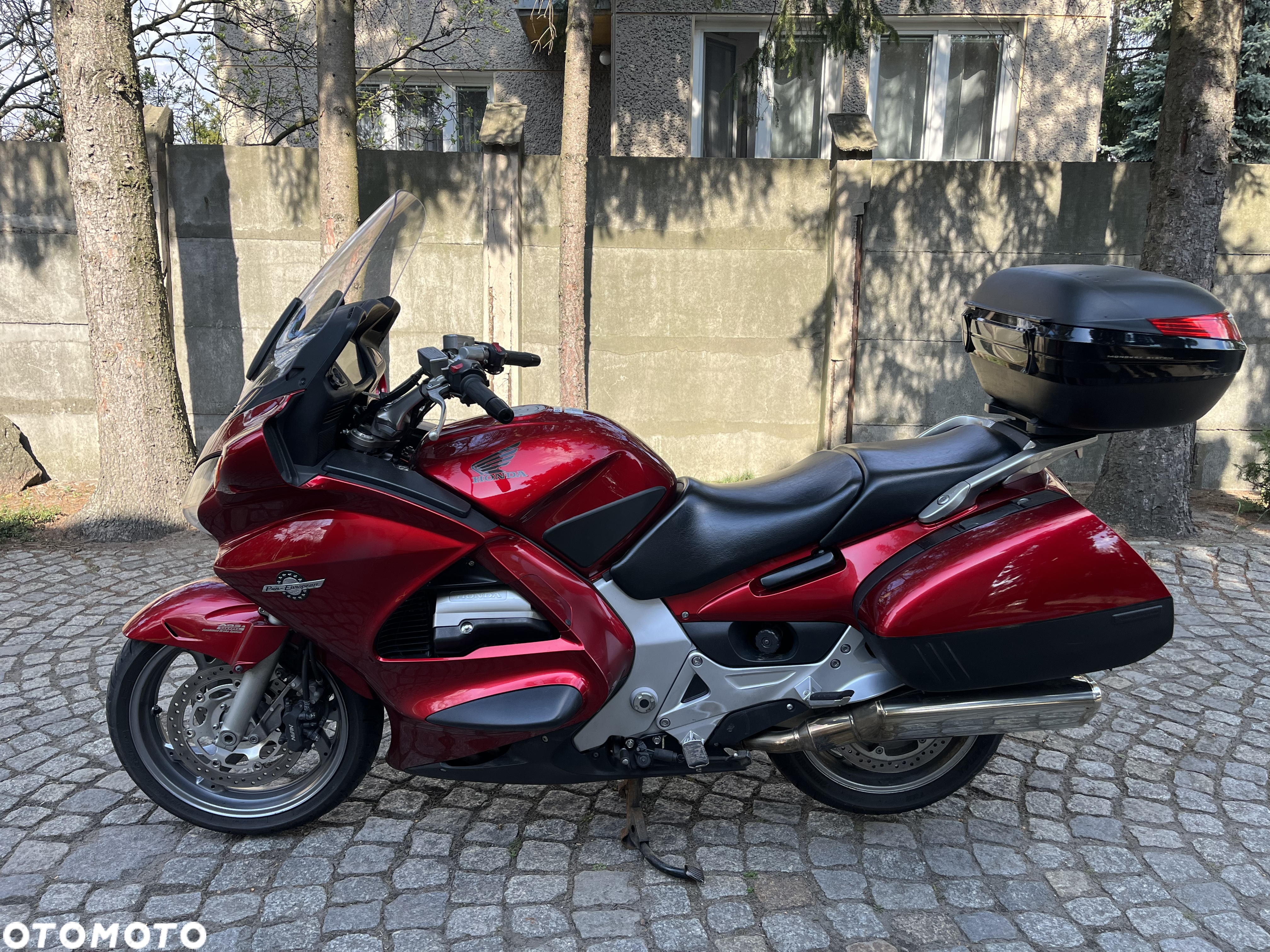 Honda ST - 4