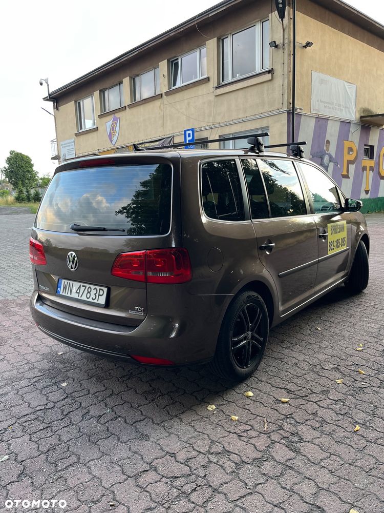 Volkswagen Touran 1.6 TDI DPF Comfortline DSG - 4