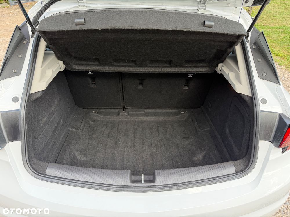 Opel Astra 1.4 Enjoy - 27