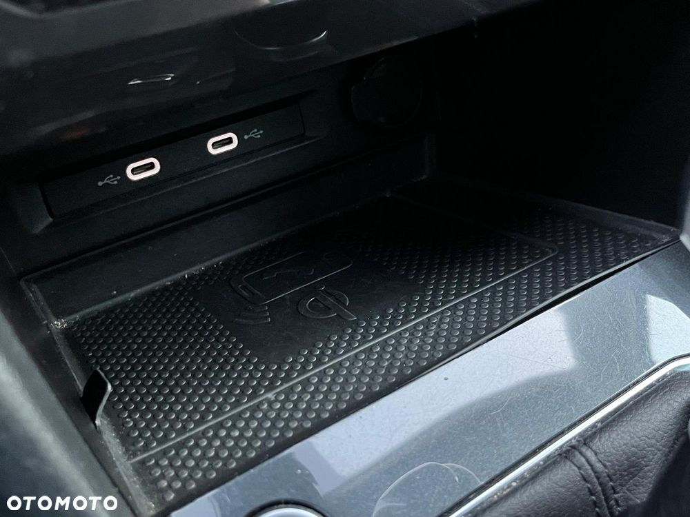 Volkswagen Tiguan 2.0 TDI SCR Elegance DSG - 36