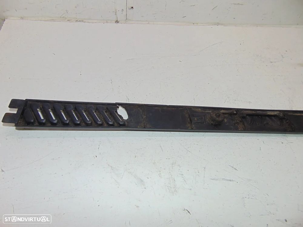 Nissan vanette friso - 8