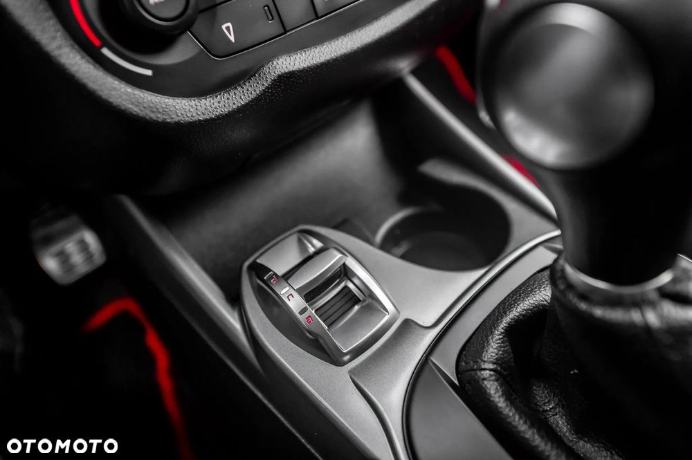 Alfa Romeo Mito TB 1.4 16V MultiAir TCT Super - 32