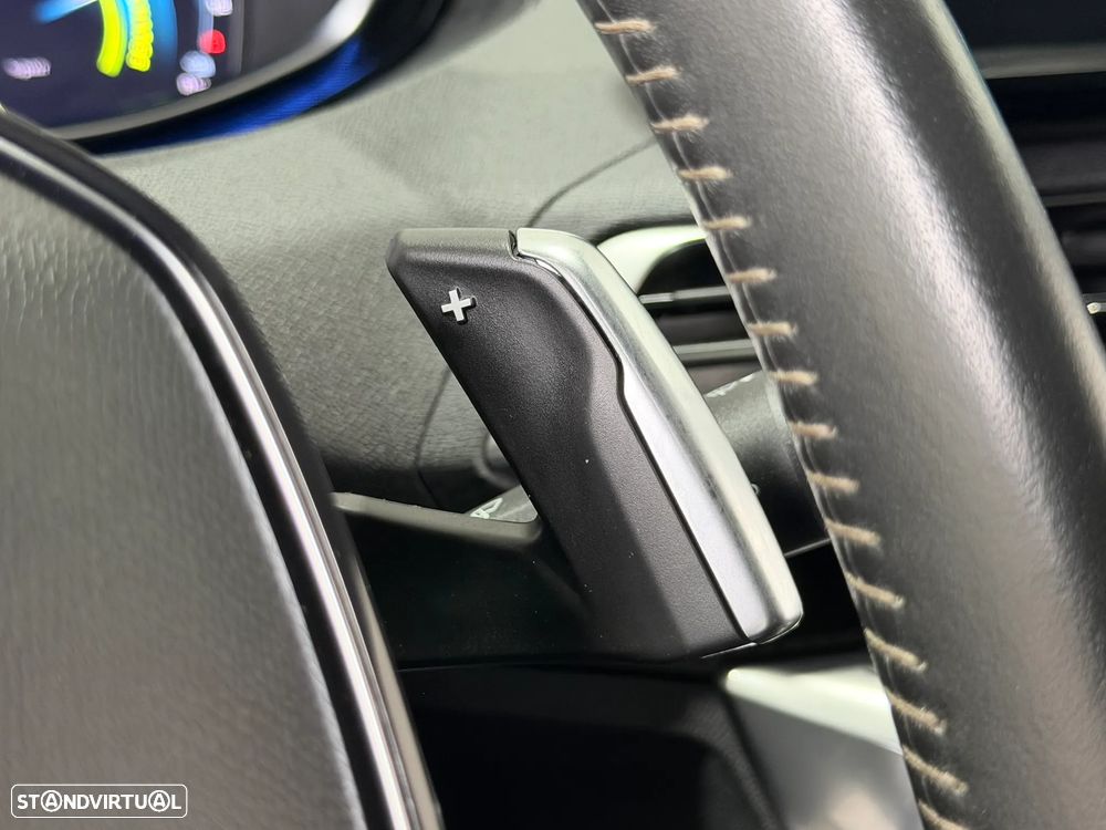 Peugeot 3008 1.6 Hybrid Allure e-EAT8 - 27
