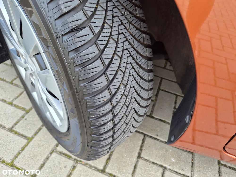 Hyundai i30 blue Kombi 1.6 CRDi Style - 22