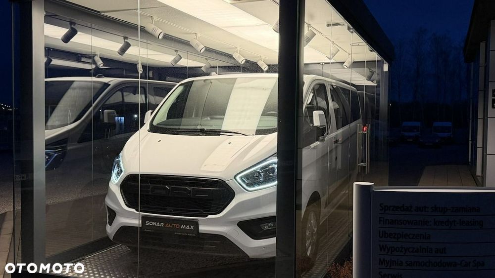 Ford Tourneo Custom - 6