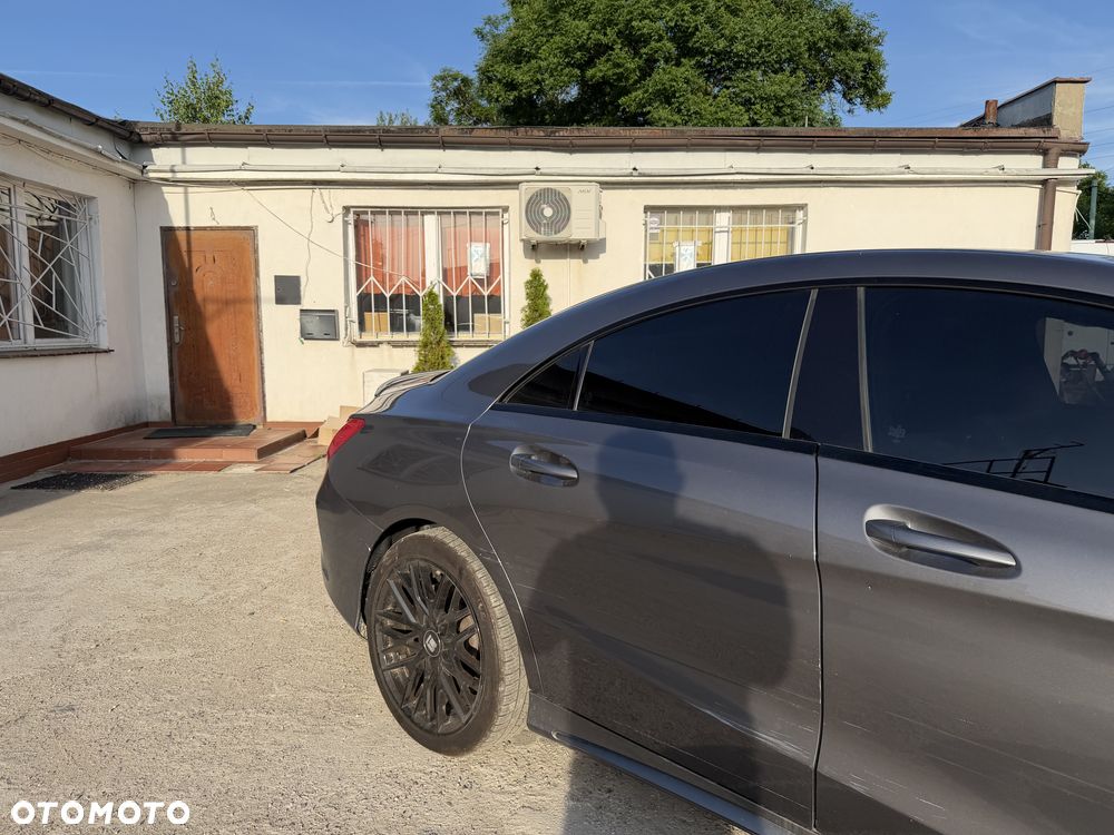 Mercedes-Benz CLA 250 AMG Line 7G-DCT - 18