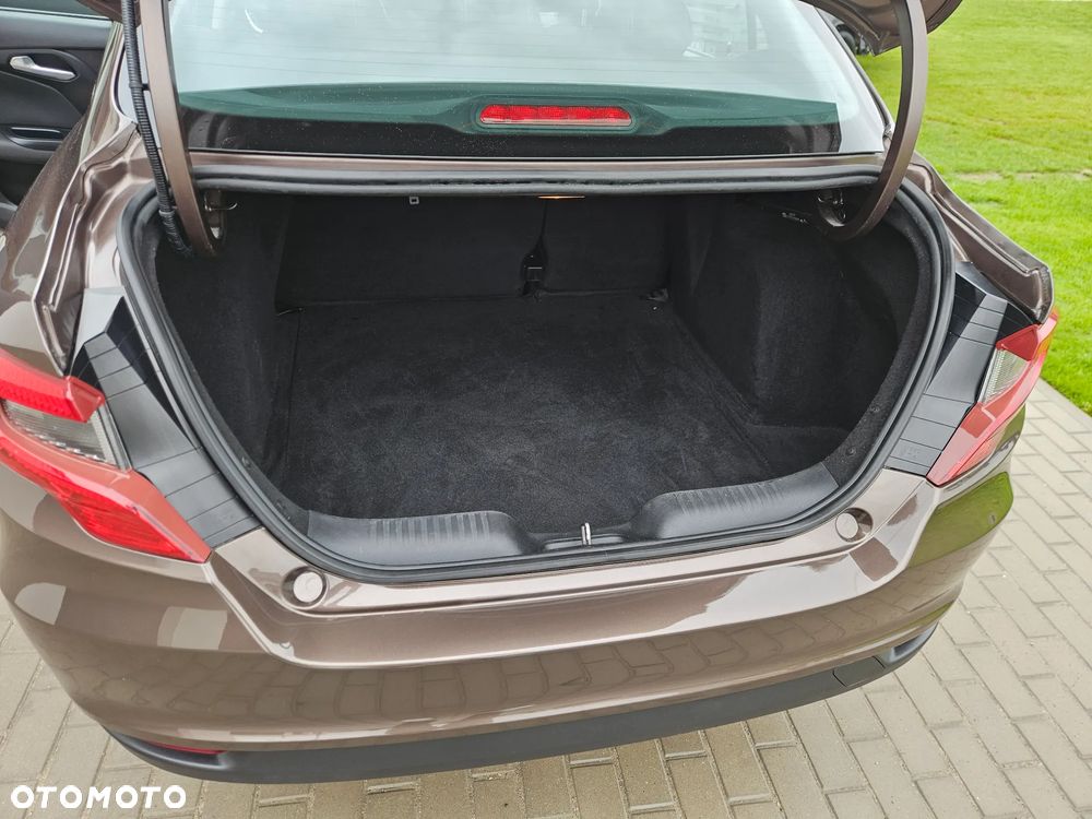 Fiat Tipo 1.4 16V More - 17