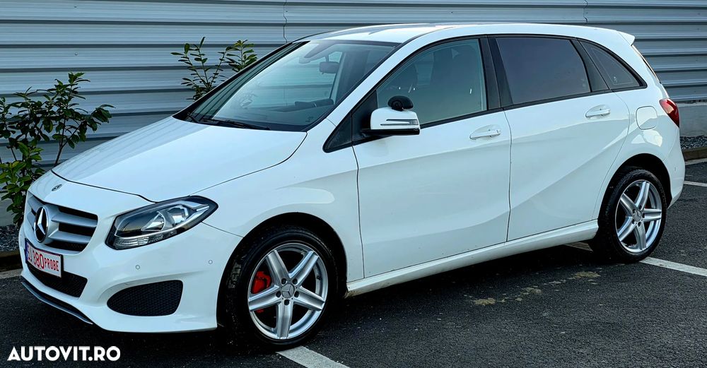 Mercedes-Benz B 220 - 1