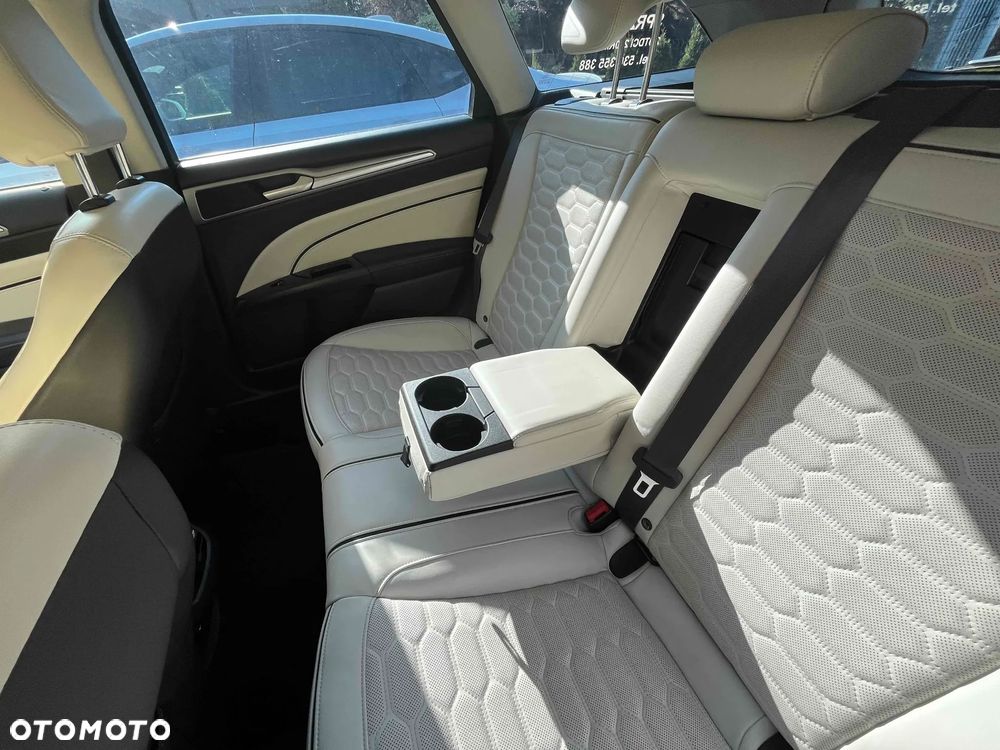 Ford Mondeo Vignale 2.0 TDCi Bi-Turbo PowerShift - 11