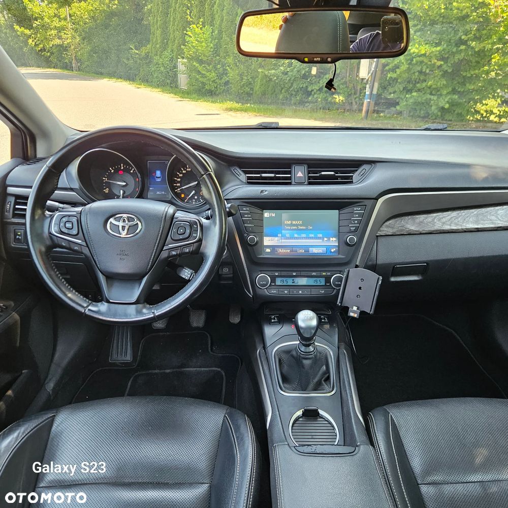 Toyota Avensis 2.0 D-4D Active Business - 22