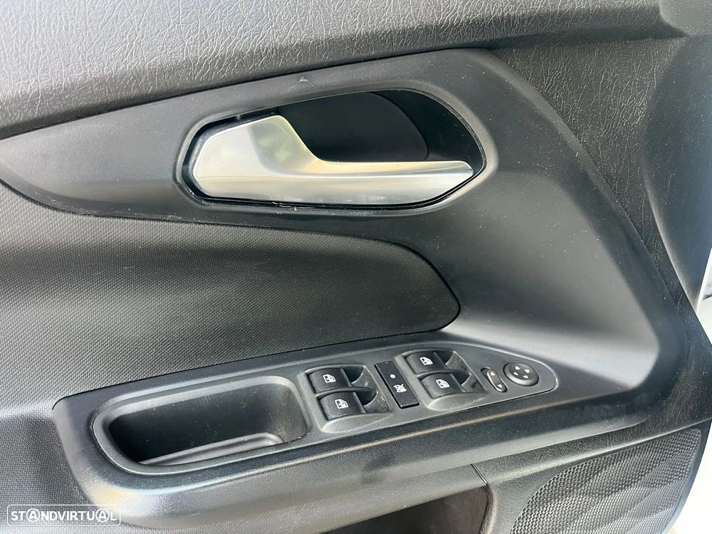 Fiat Tipo 1.3 M-Jet Pop - 17
