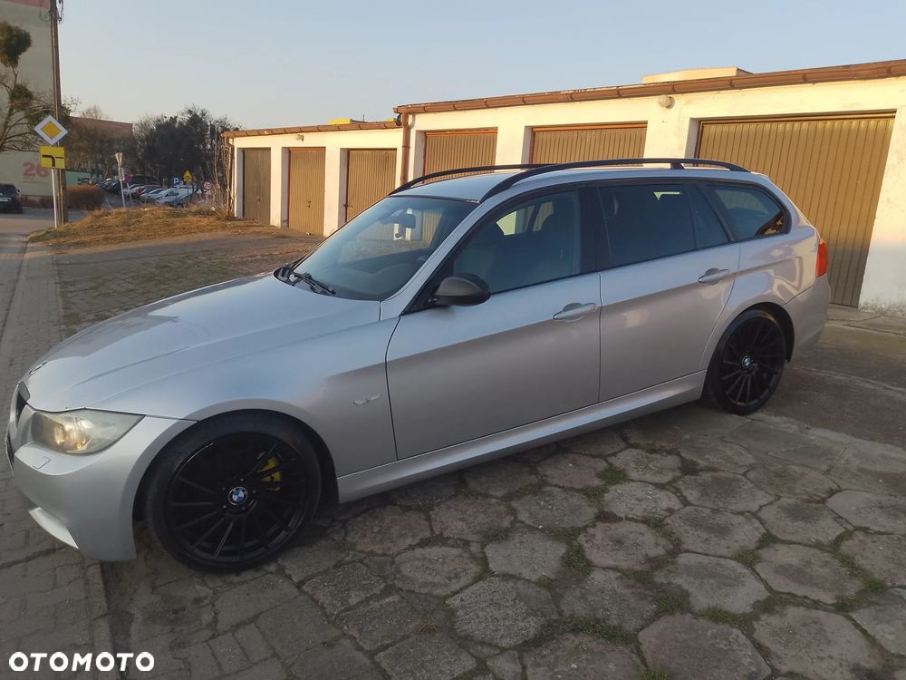 BMW Seria 3 - 1