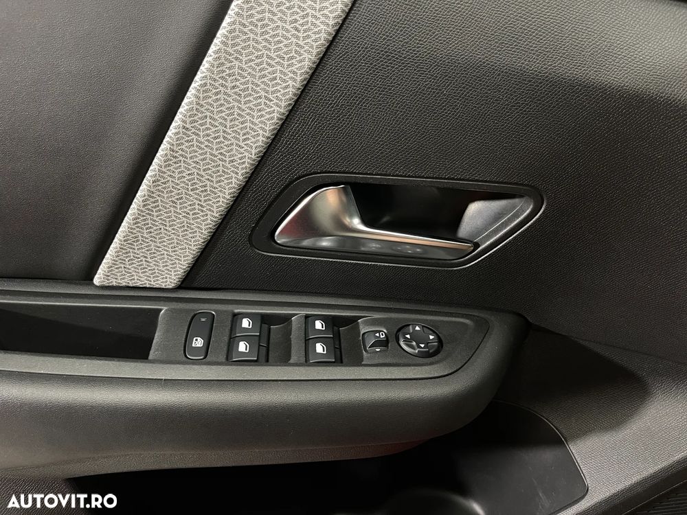 Citroën C4 ver-1-5-bluehdi-s-s-bvm6-feel - 24