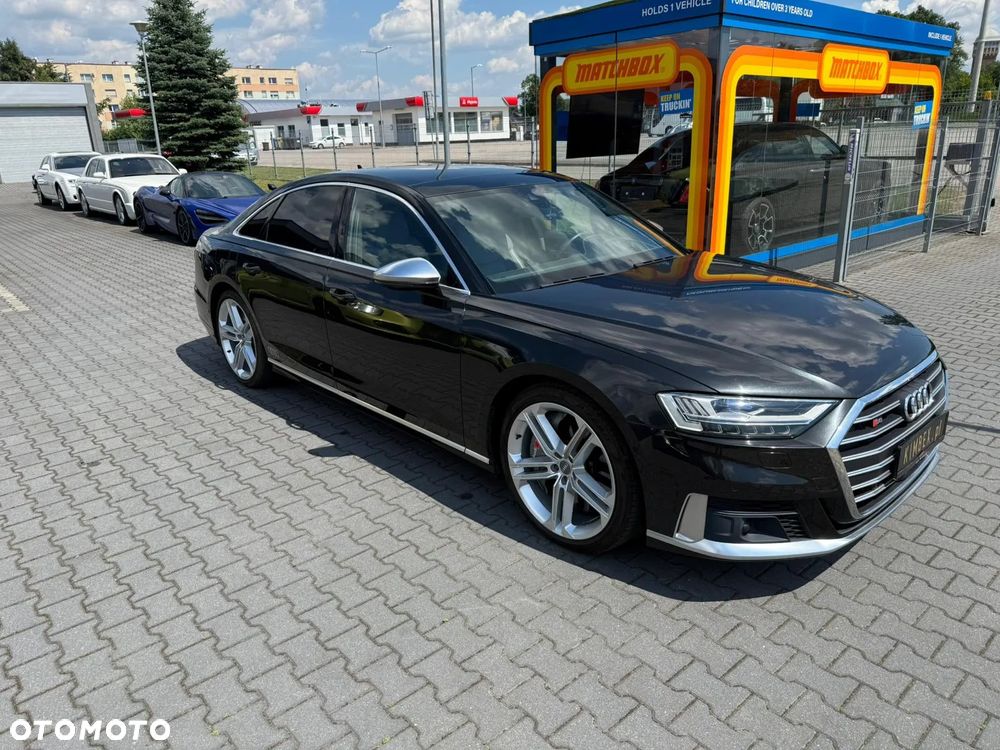 Audi S8 TFSI mHEV Quattro Tiptr - 3