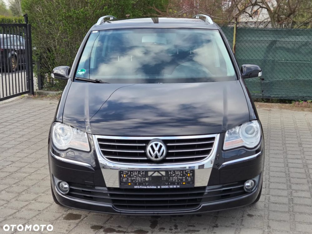 Volkswagen Touran 2.0 TDI DPF DSG Highline - 8