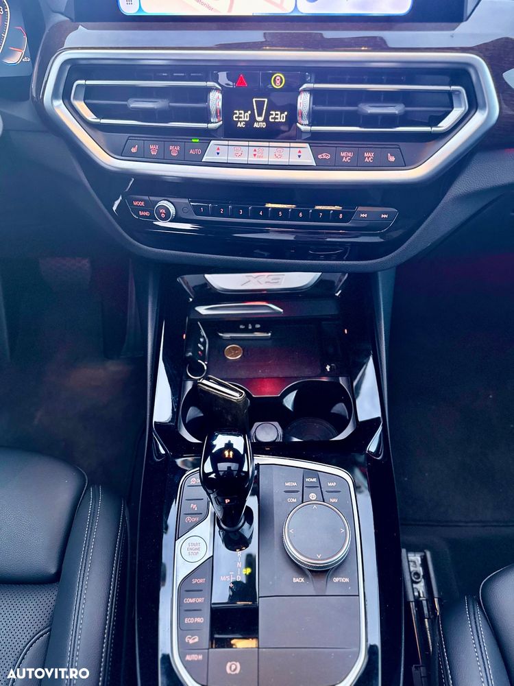 BMW X3 xDrive30i Aut. Luxury Line - 12