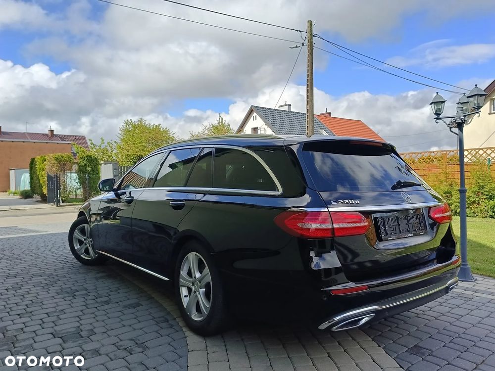 Mercedes-Benz Klasa E 220 d 4Matic All-Terrain 9G-TRONIC Exclusive - 8