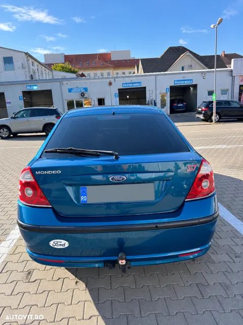 Ford Mondeo - 3