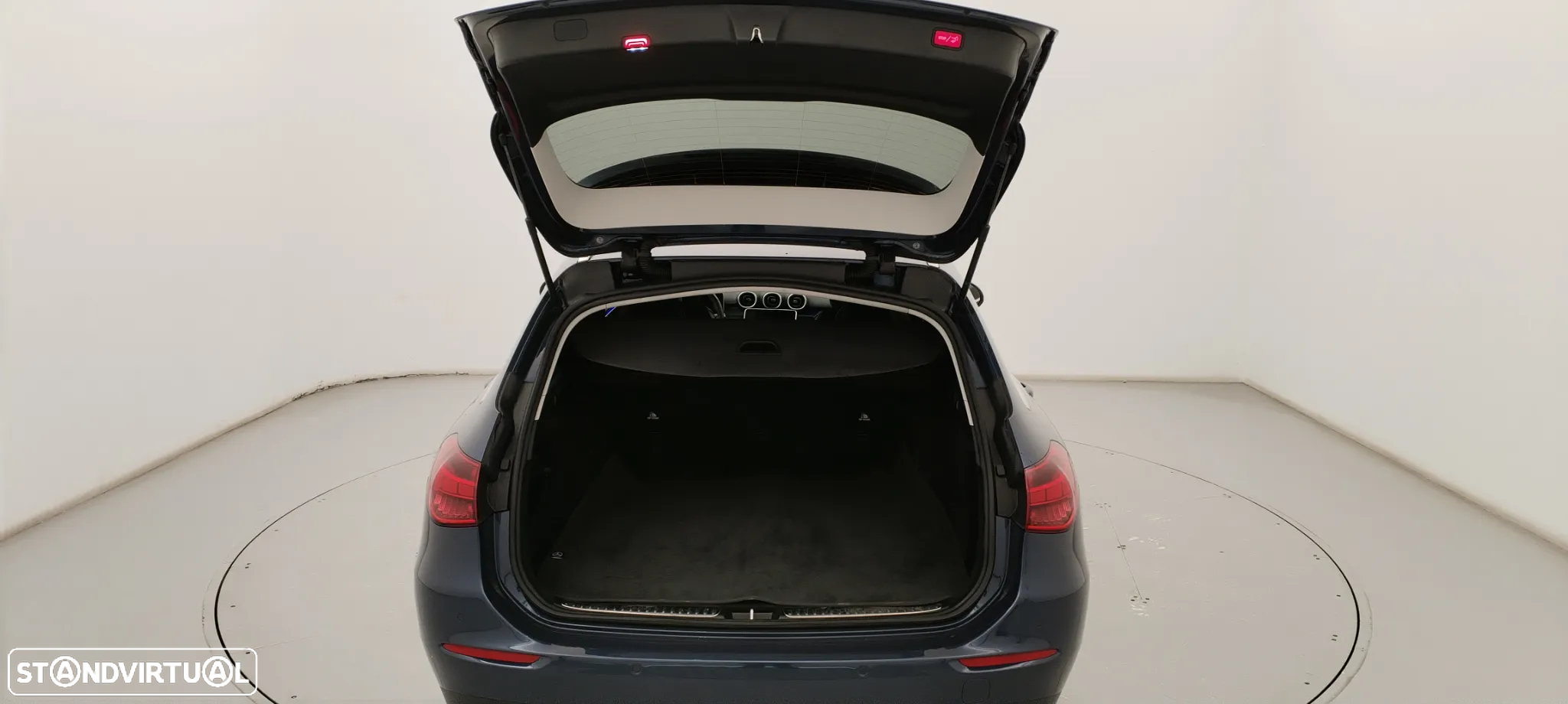 Mercedes-Benz C 220 d Avantgarde - 29