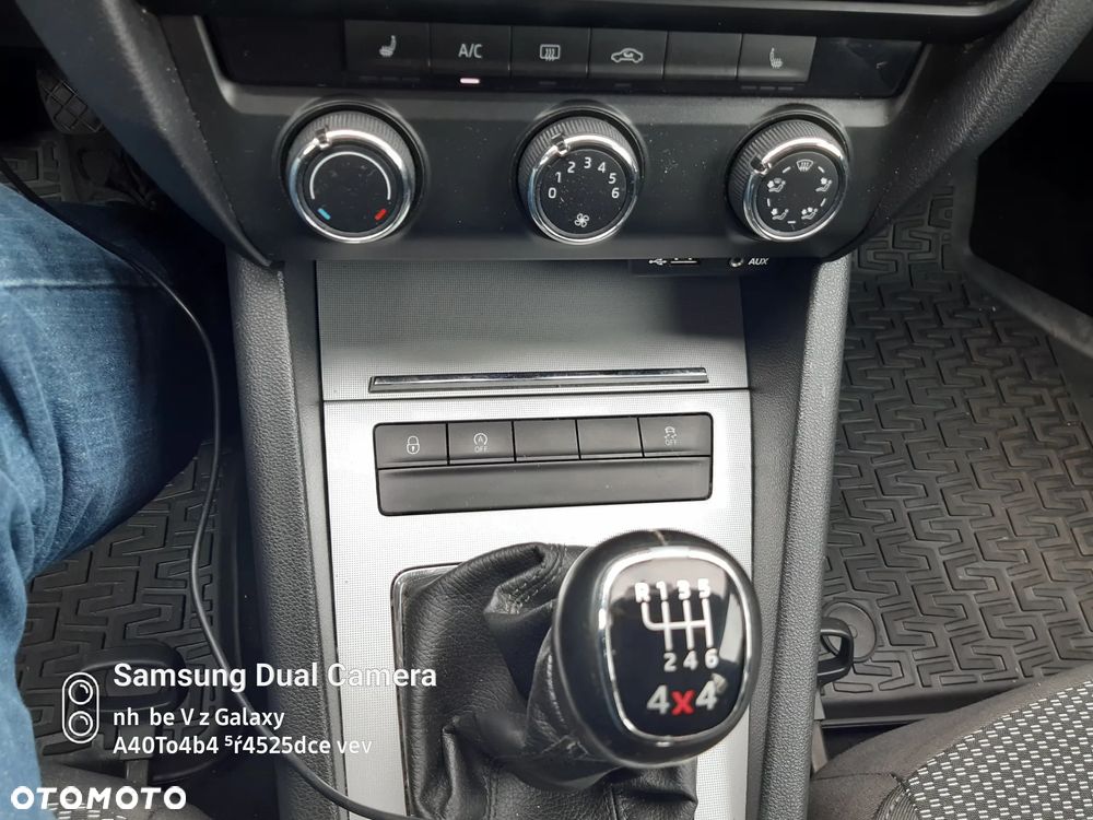 Skoda Octavia 2.0 TDI Green tec 4x4 Edition - 6