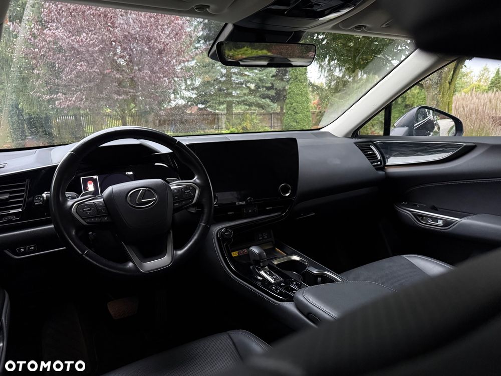 Lexus NX 350h Prestige AWD - 27