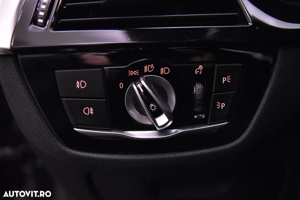 BMW Seria 5 530d Aut. Sport Line - 17