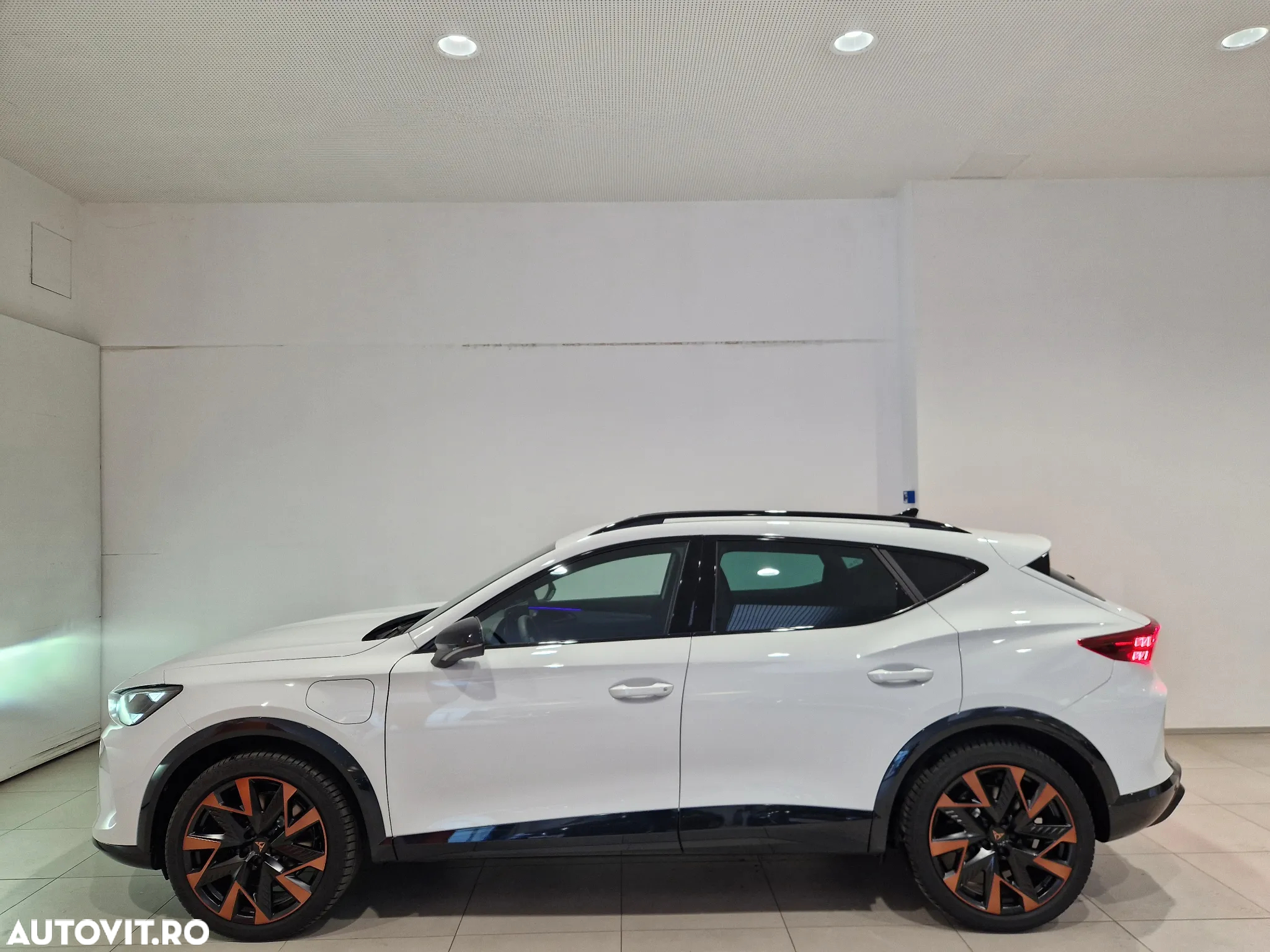 Cupra Formentor 1.4 e-HYBRID PHEV VZ - 2