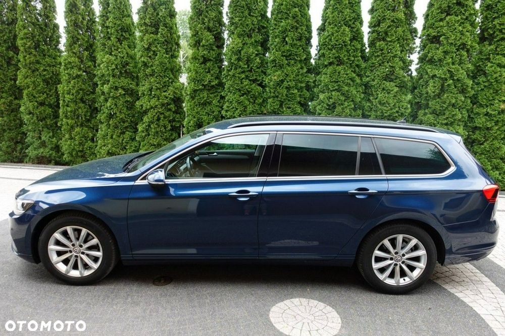 Volkswagen Passat - 3