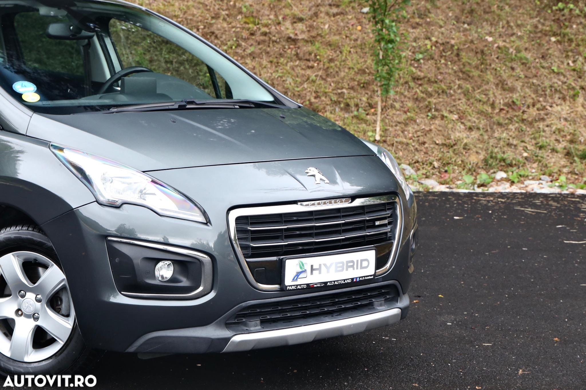 Peugeot 3008 HYbrid4 2.0 HDI FAP ETG + Electric - 30