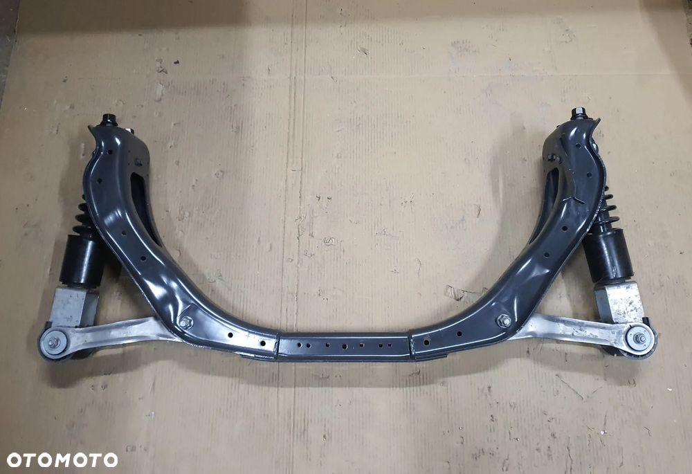 Zawieszenie kabiny tylnej Mercedes Actros MP4 A9603100061, A9613103355, A944341001 - 2