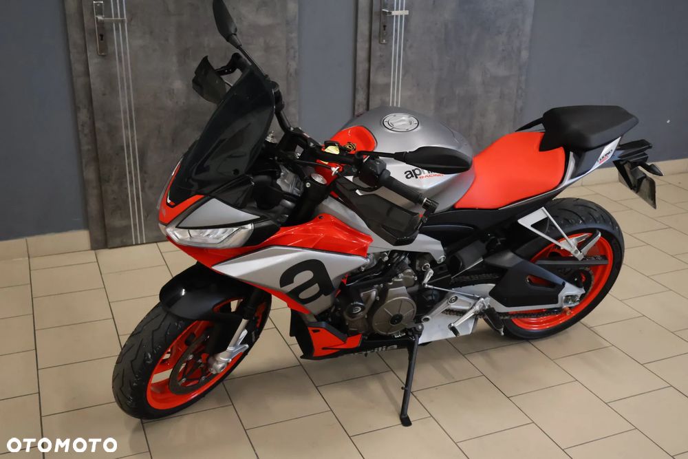 Aprilia Tuono - 21