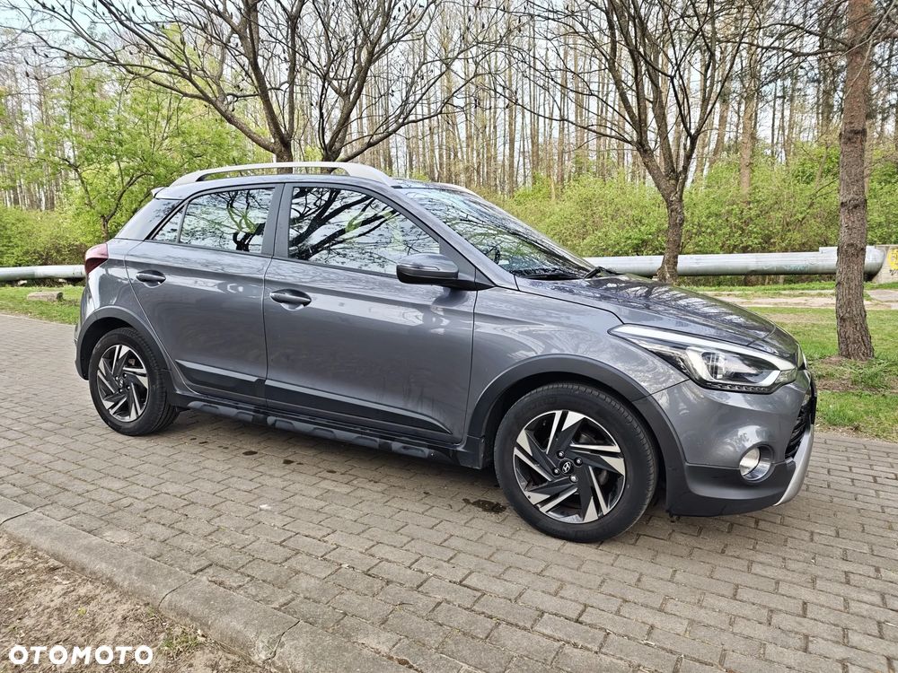 Hyundai i20 1.4 Premium - 1