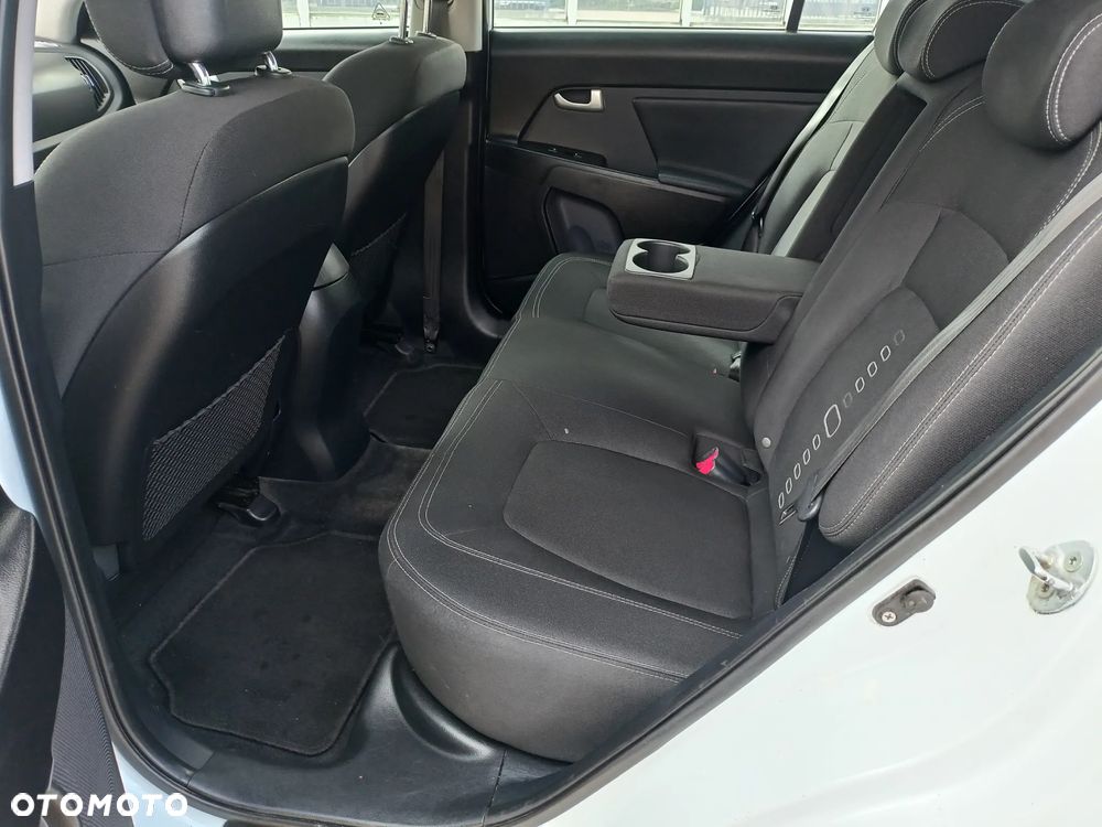 Kia Sportage 1.6 GDI Business Line 2WD - 19