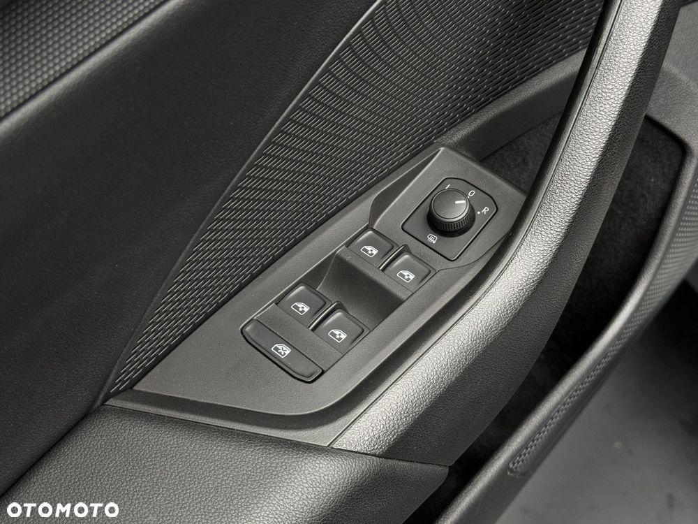 Skoda Octavia 2.0 TDI Ambition DSG - 22