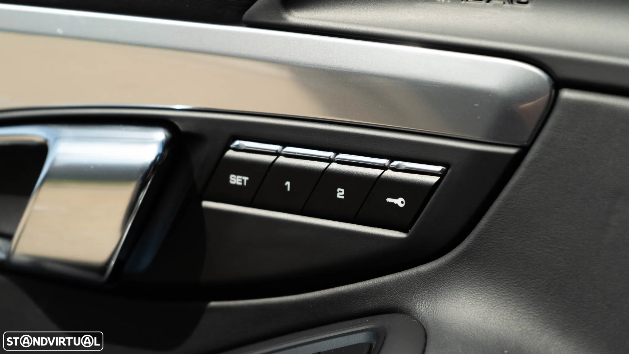 Porsche 911 (991) Carrera 4 S PDK - 23