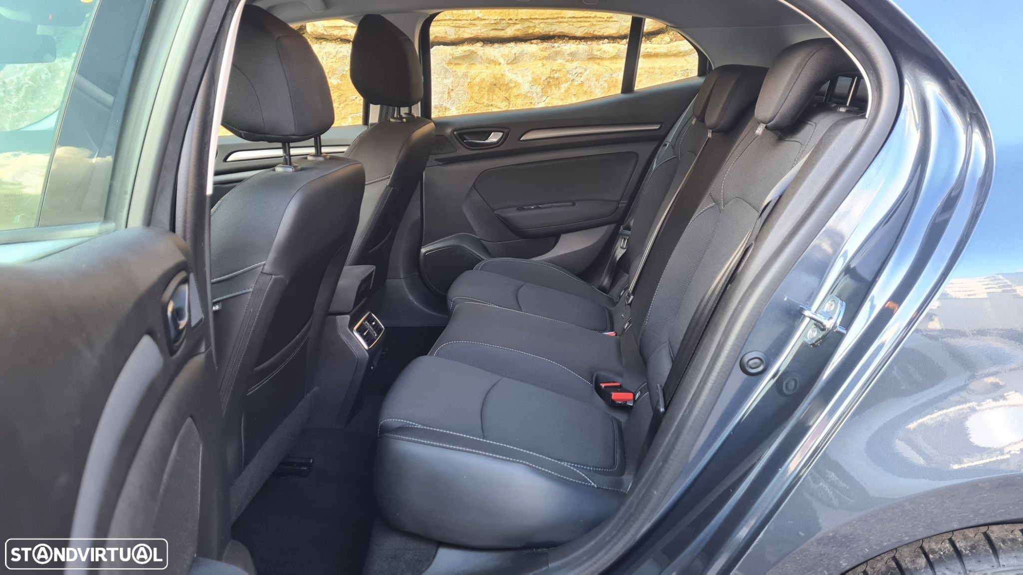 Renault Mégane 1.5 Blue dCi Intens EDC - 39
