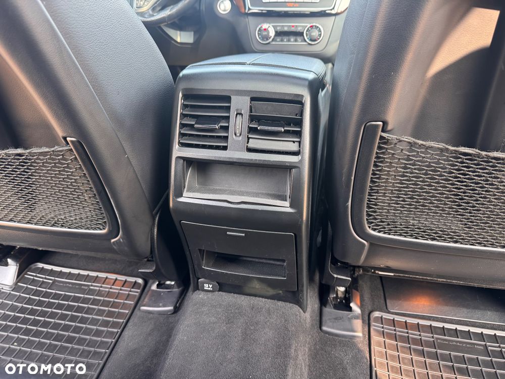 Mercedes-Benz GLS 400 4Matic 9G-TRONIC AMG Line - 23