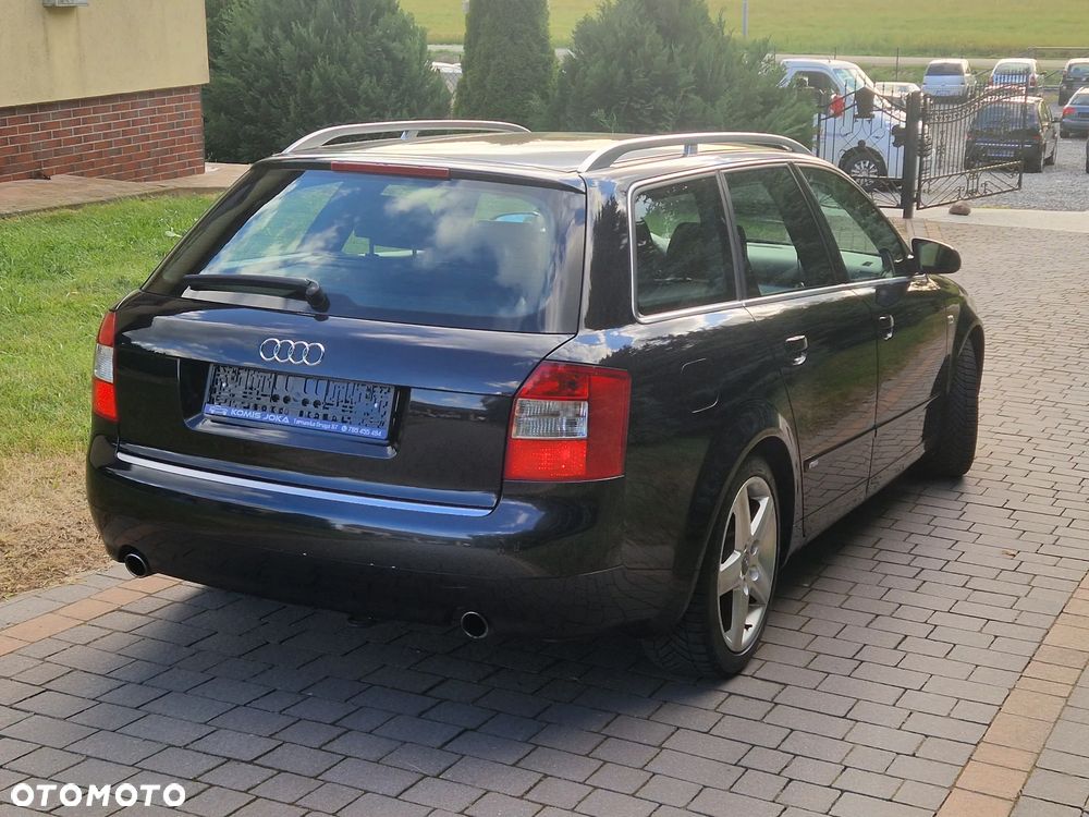 Audi A4 Avant 1.8 T - 12