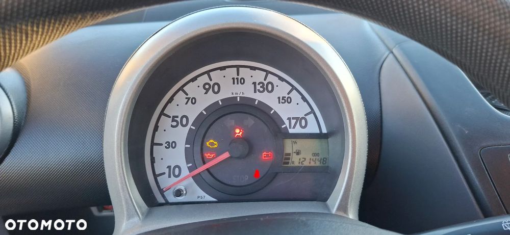 Toyota Aygo - 12