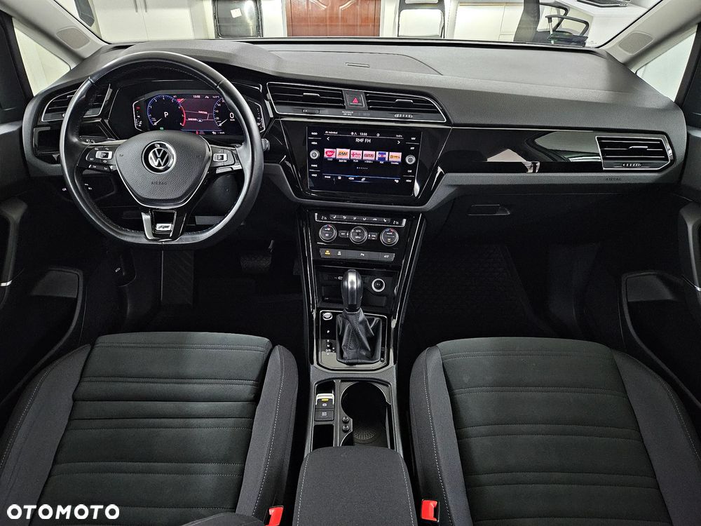 Volkswagen Touran 1.5 TSI EVO Highline DSG - 9