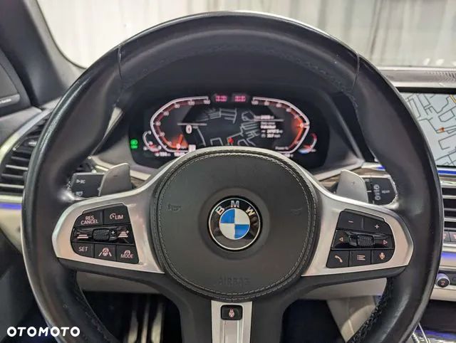 BMW X5 xDrive40i xLine - 25