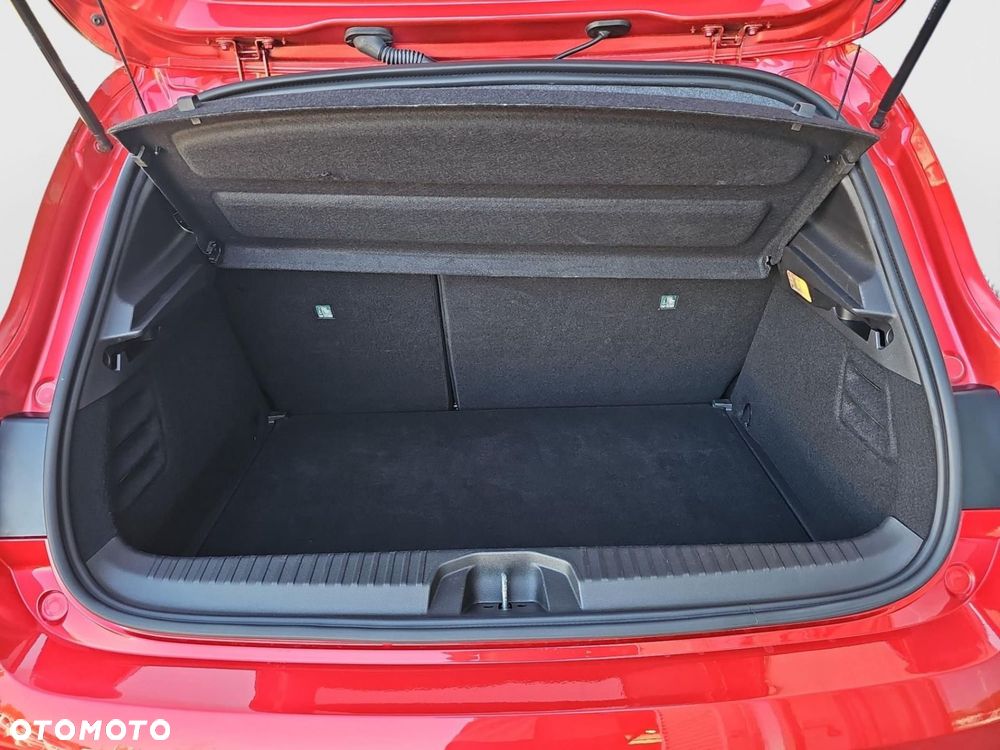 Renault Clio - 29