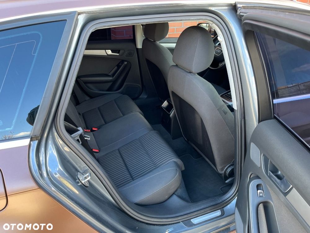 Audi A4 Avant 2.0 TDI DPF Ambition - 23