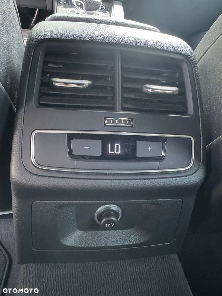 Audi A4 Avant 2.0 TDI S tronic quattro sport - 16