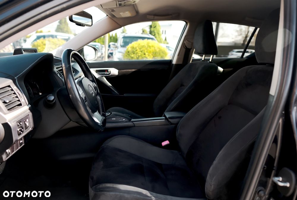 Lexus CT 200h F Sport - 14