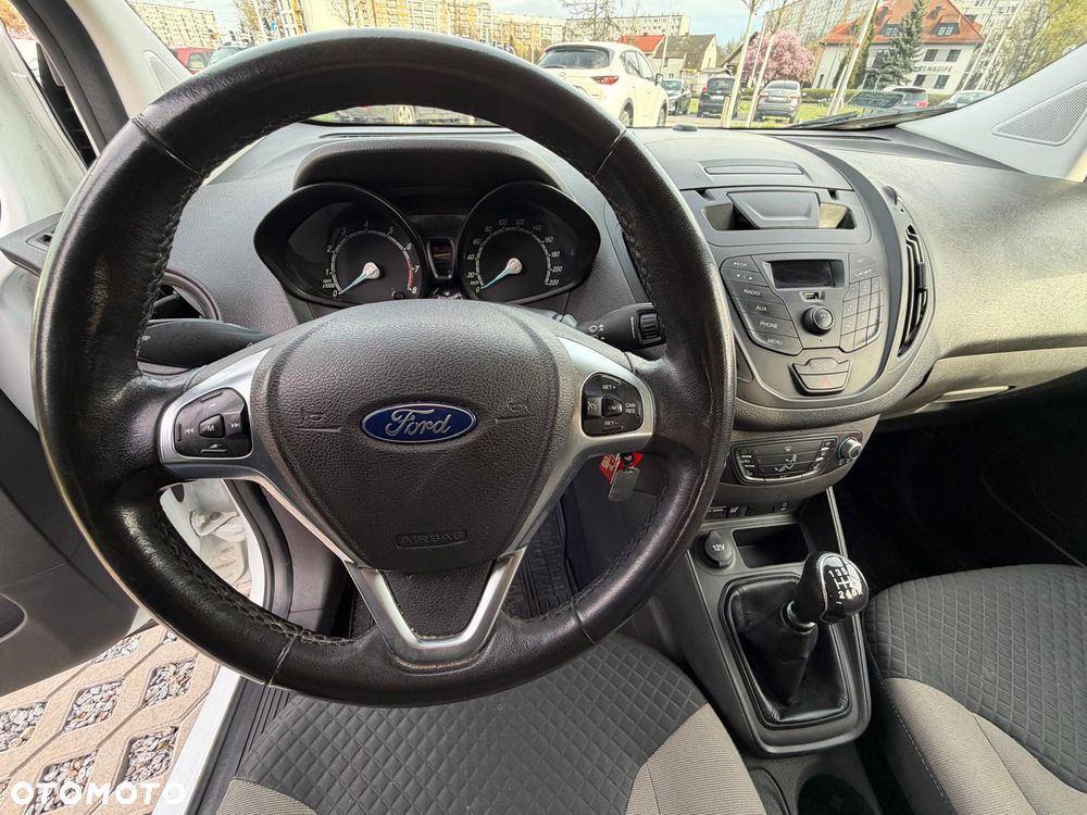 Ford Tourneo Courier 1.0 EcoBoost Trend - 15