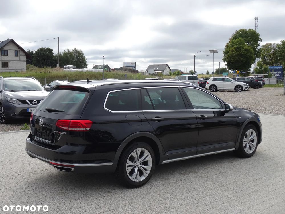 Volkswagen Passat Alltrack 2.0 TDI SCR 4Motion DSG (BMT) - 9