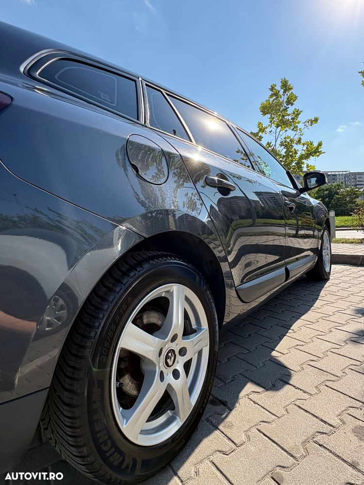 Renault Megane 1.5 dCI Color Edition - 5