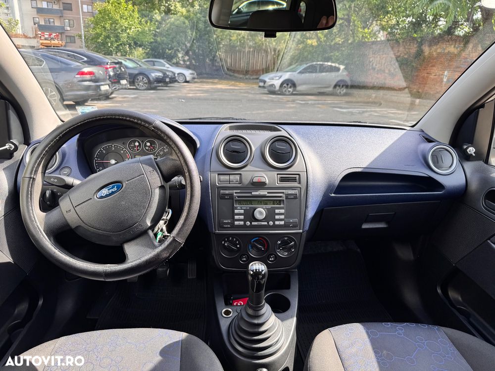 Ford Fiesta 1.4 TDCI Comfort - 6